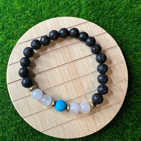 Lava Stone Coral Blue, White Agate Diffuser essential oil Bracelet - Picture 5 of 7